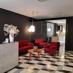 Navona Theatre מלון
